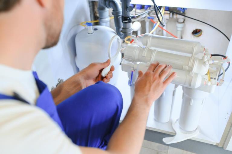 Purificateur d'eau à Voiron, quel modèle choisir pour votre foyer ?